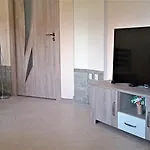Pearl Apartment