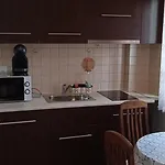 Pearl Apartment *