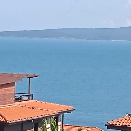 Pearl Szozopol