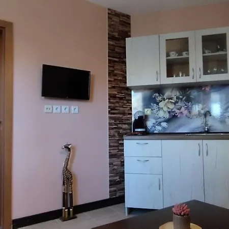 Apartament Pearl *