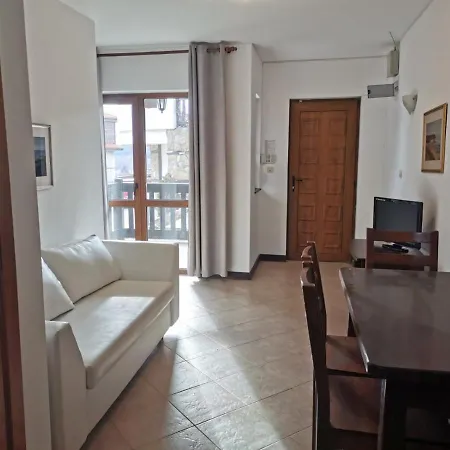 Pearl Apartment
